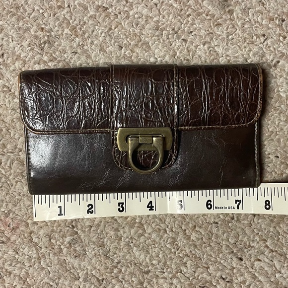 Women’s Brown Textured Wallet - Picture 2 of 5